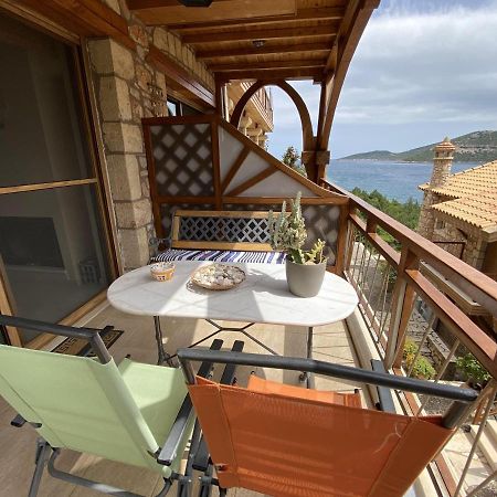 Two-Storey Mansion At The Sea Arkadiko Chorio Exterior photo
